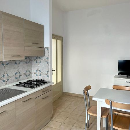Tommy 1 Apartment Lignano Sabbiadoro Exterior photo